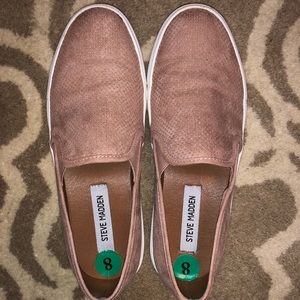 Steve Madden light pink suede slip on sneakers